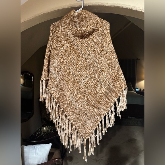 Time and Tru Tan Knit Poncho with Fringe - Picture 3 of 3